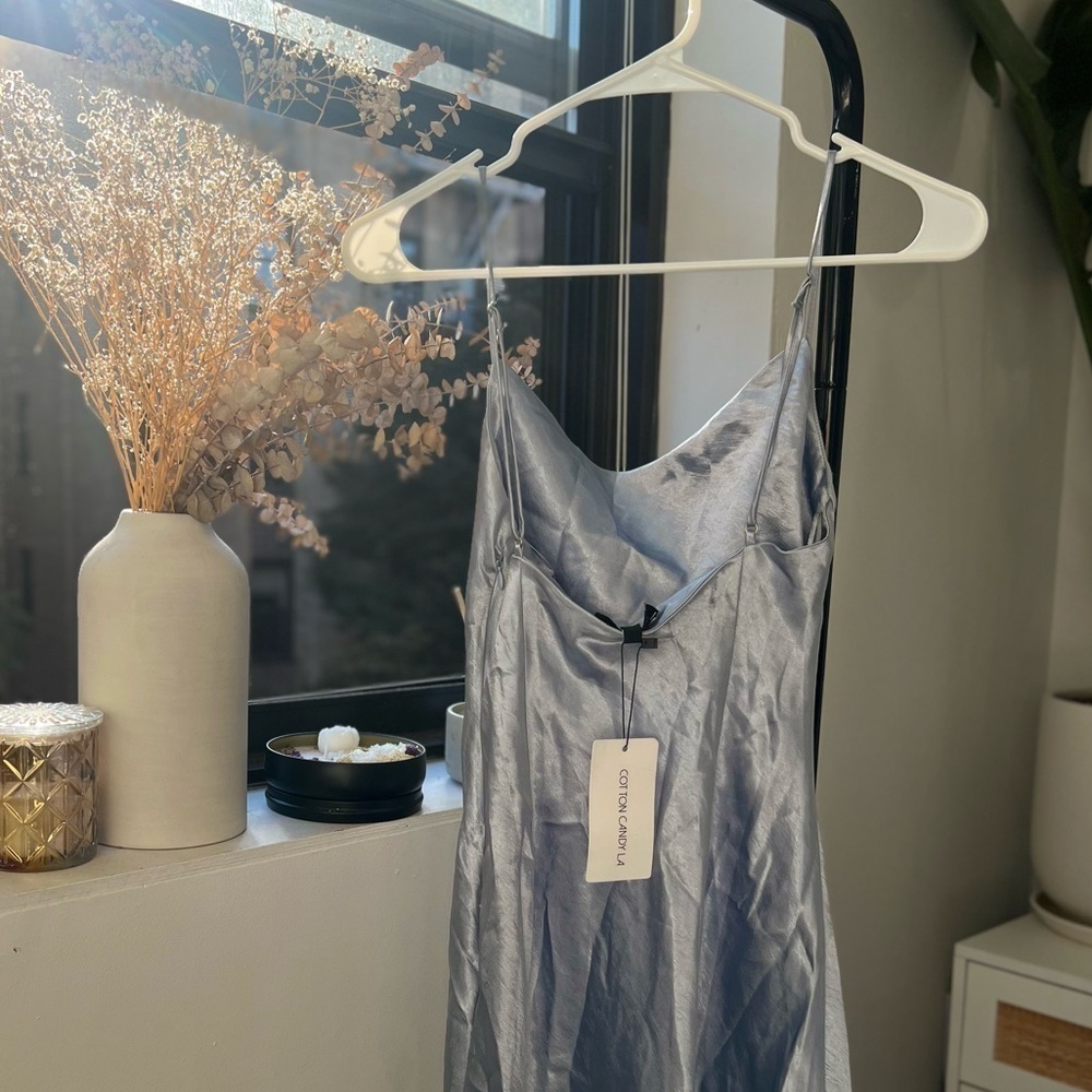 Baby blue satin slip dress - Picture 3 of 4